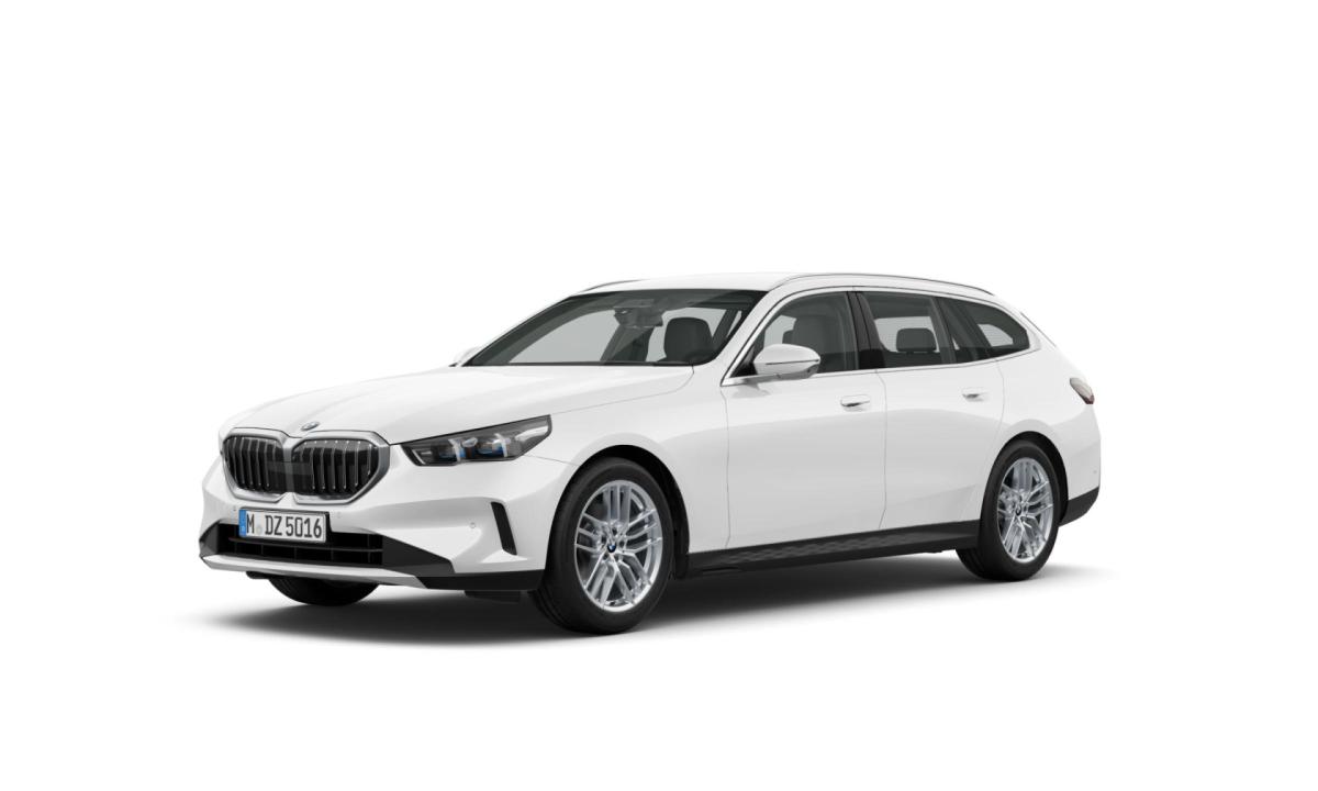 BMW 520d xDrive Touring von vorne in Weiß
