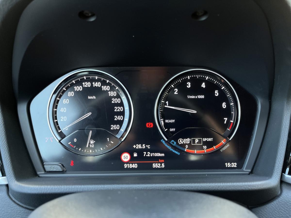 Originalaufnahme des Fahrzeugs Originalaufnahme des Fahrzeugs