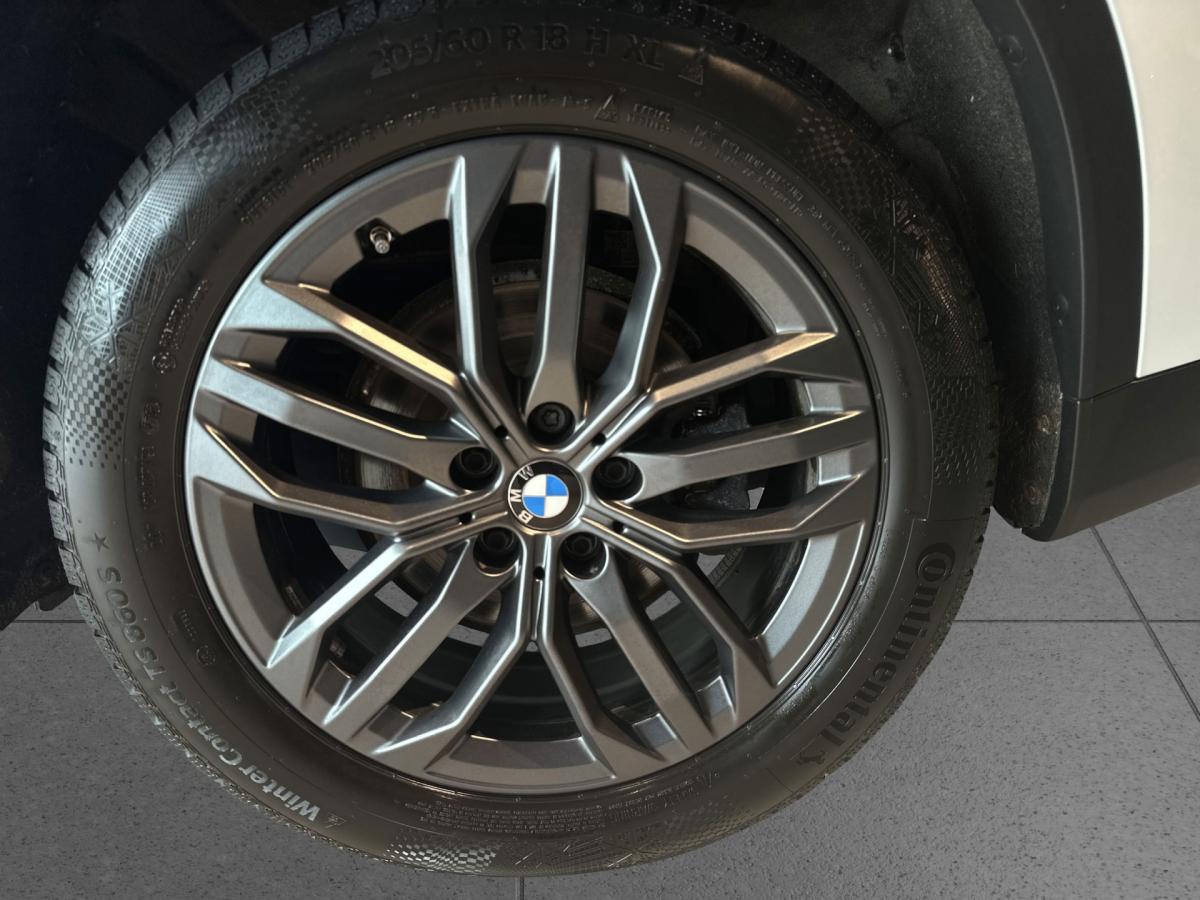 Originalaufnahme des Fahrzeugs Originalaufnahme des Fahrzeugs