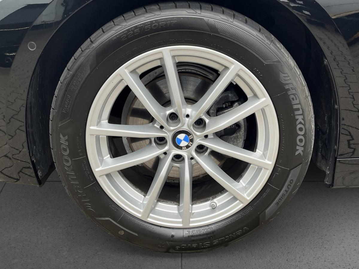 Originalaufnahme des Fahrzeugs Originalaufnahme des Fahrzeugs