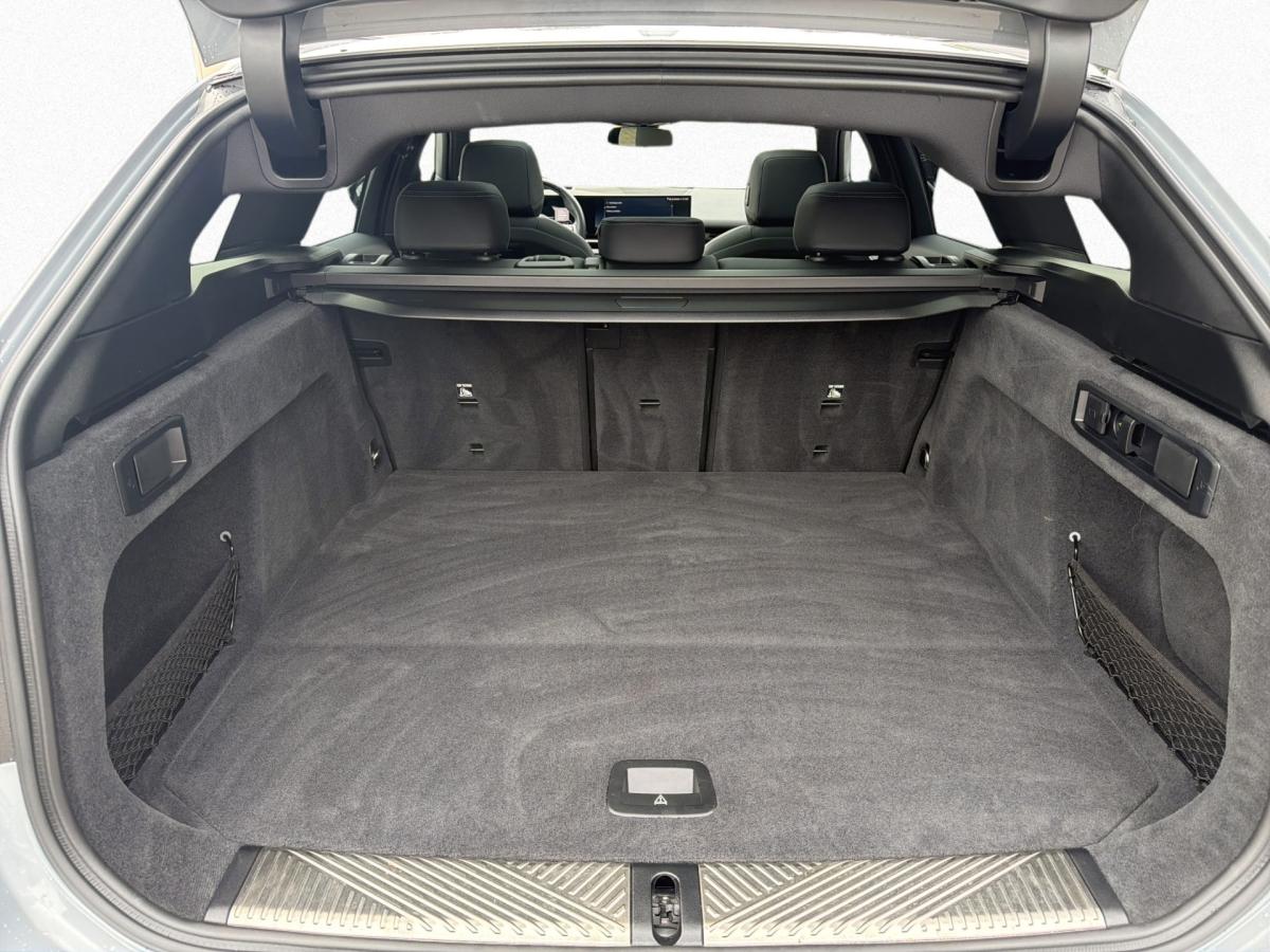 Originalaufnahme des Fahrzeugs Originalaufnahme des Fahrzeugs