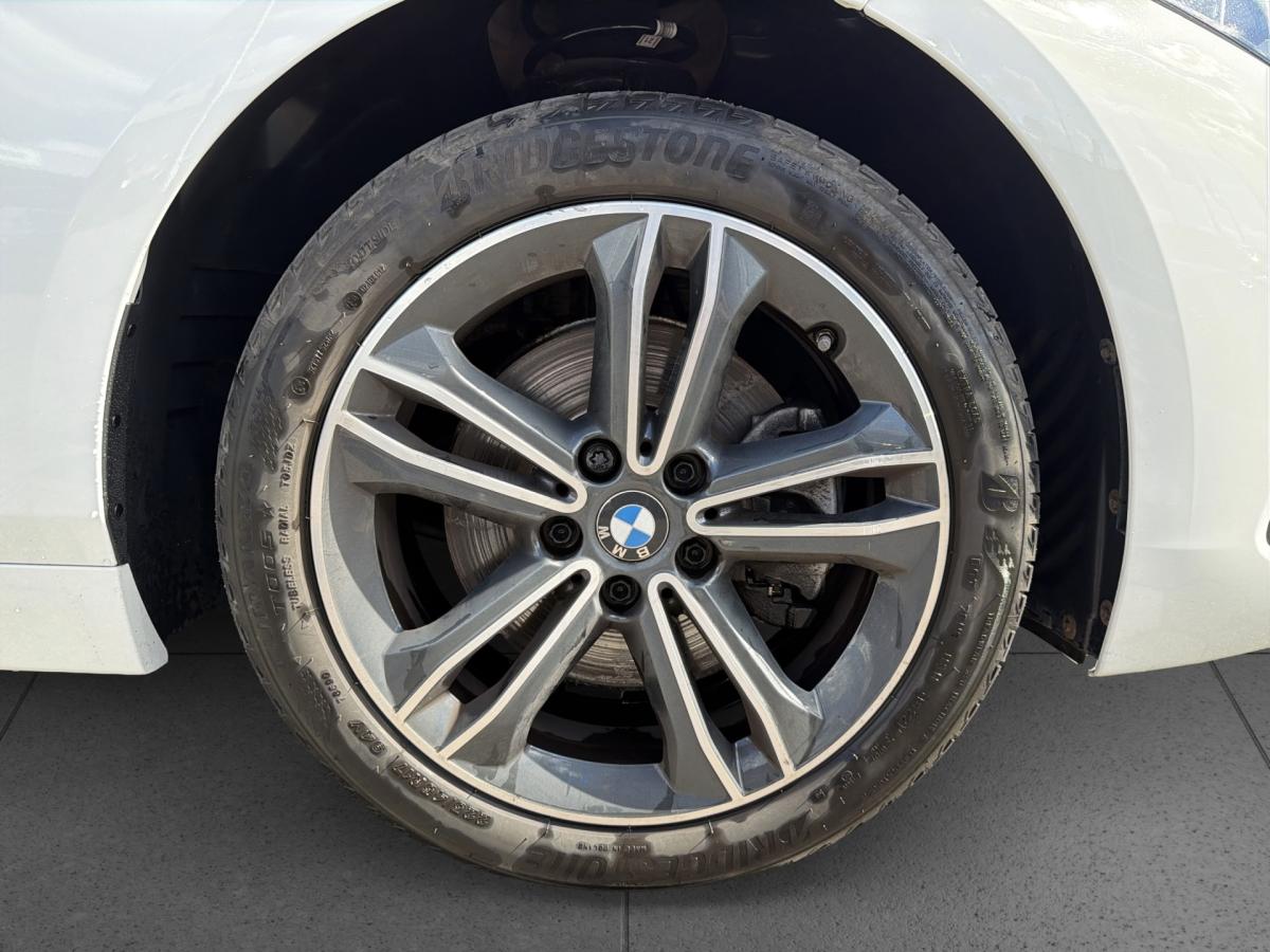 Originalaufnahme des Fahrzeugs Originalaufnahme des Fahrzeugs
