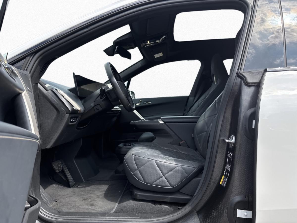 Originalaufnahme des Fahrzeugs Originalaufnahme des Fahrzeugs