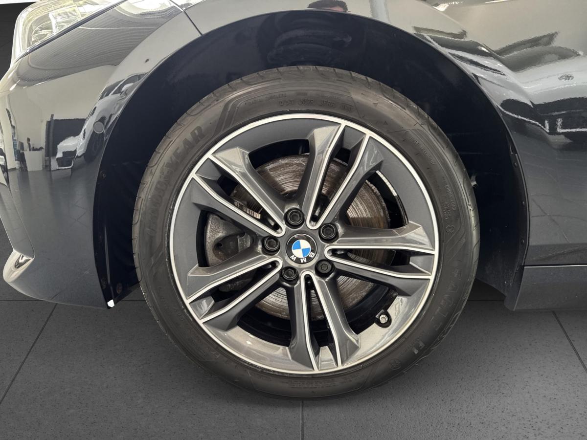 Originalaufnahme des Fahrzeugs Originalaufnahme des Fahrzeugs