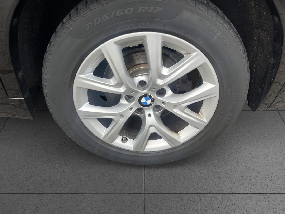 Originalaufnahme des Fahrzeugs Originalaufnahme des Fahrzeugs