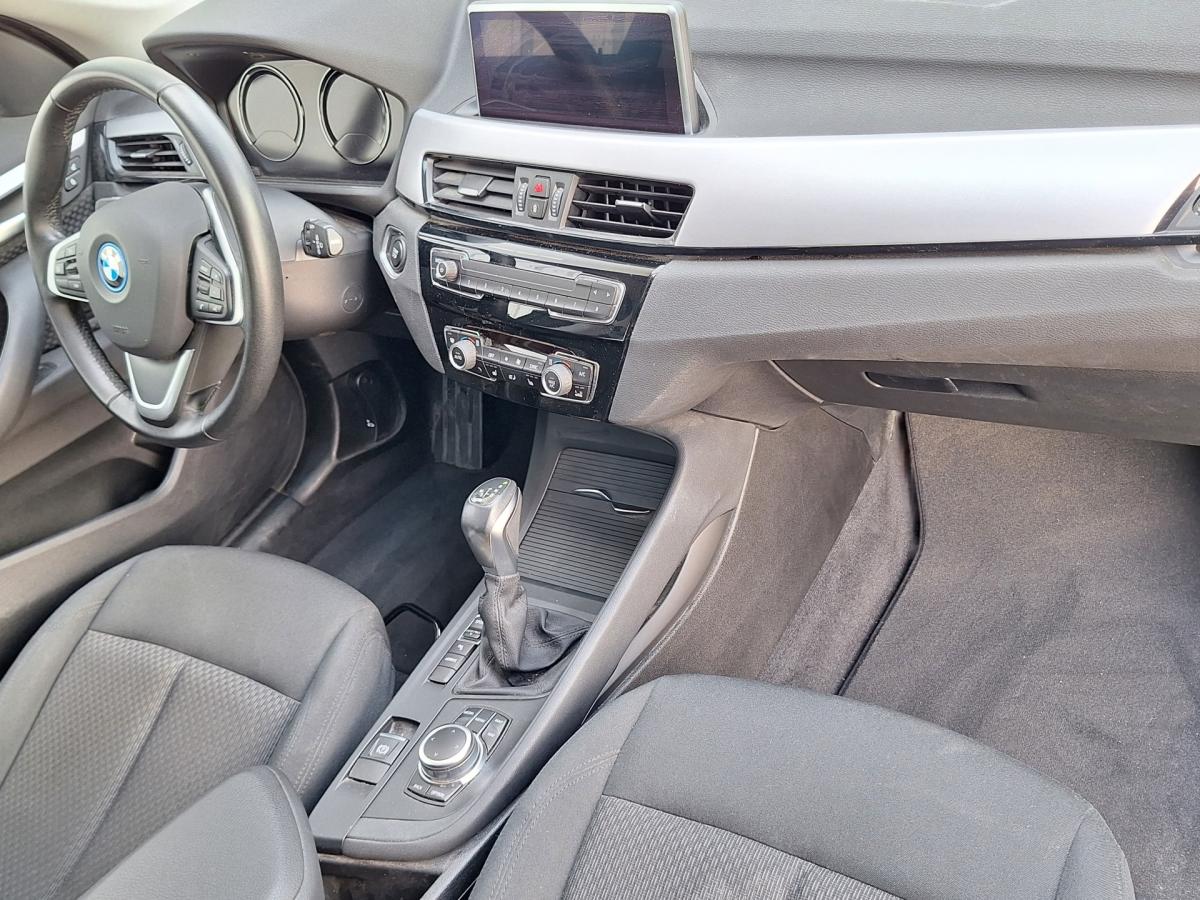 Originalaufnahme des Fahrzeugs Originalaufnahme des Fahrzeugs