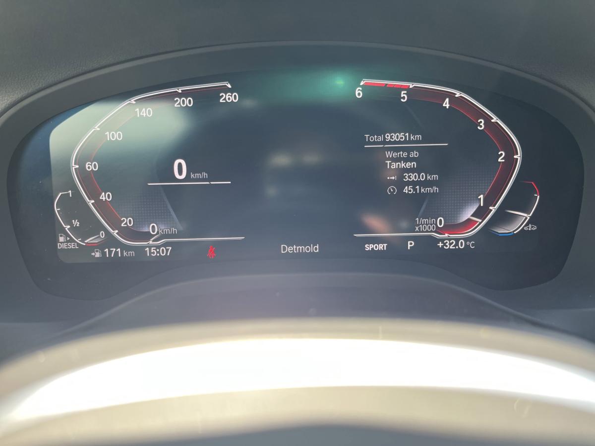 Originalaufnahme des Fahrzeugs Originalaufnahme des Fahrzeugs