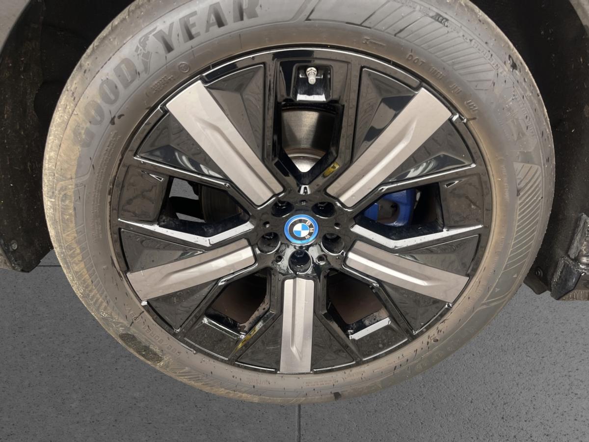 Originalaufnahme des Fahrzeugs Originalaufnahme des Fahrzeugs