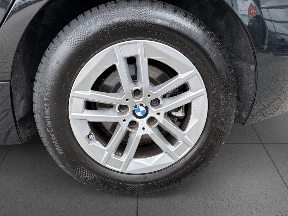 Originalaufnahme des Fahrzeugs Originalaufnahme des Fahrzeugs