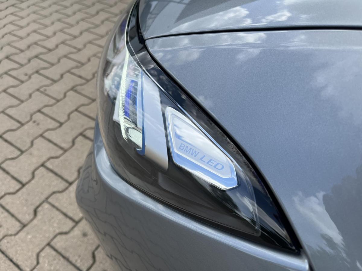 Originalaufnahme des Fahrzeugs Originalaufnahme des Fahrzeugs