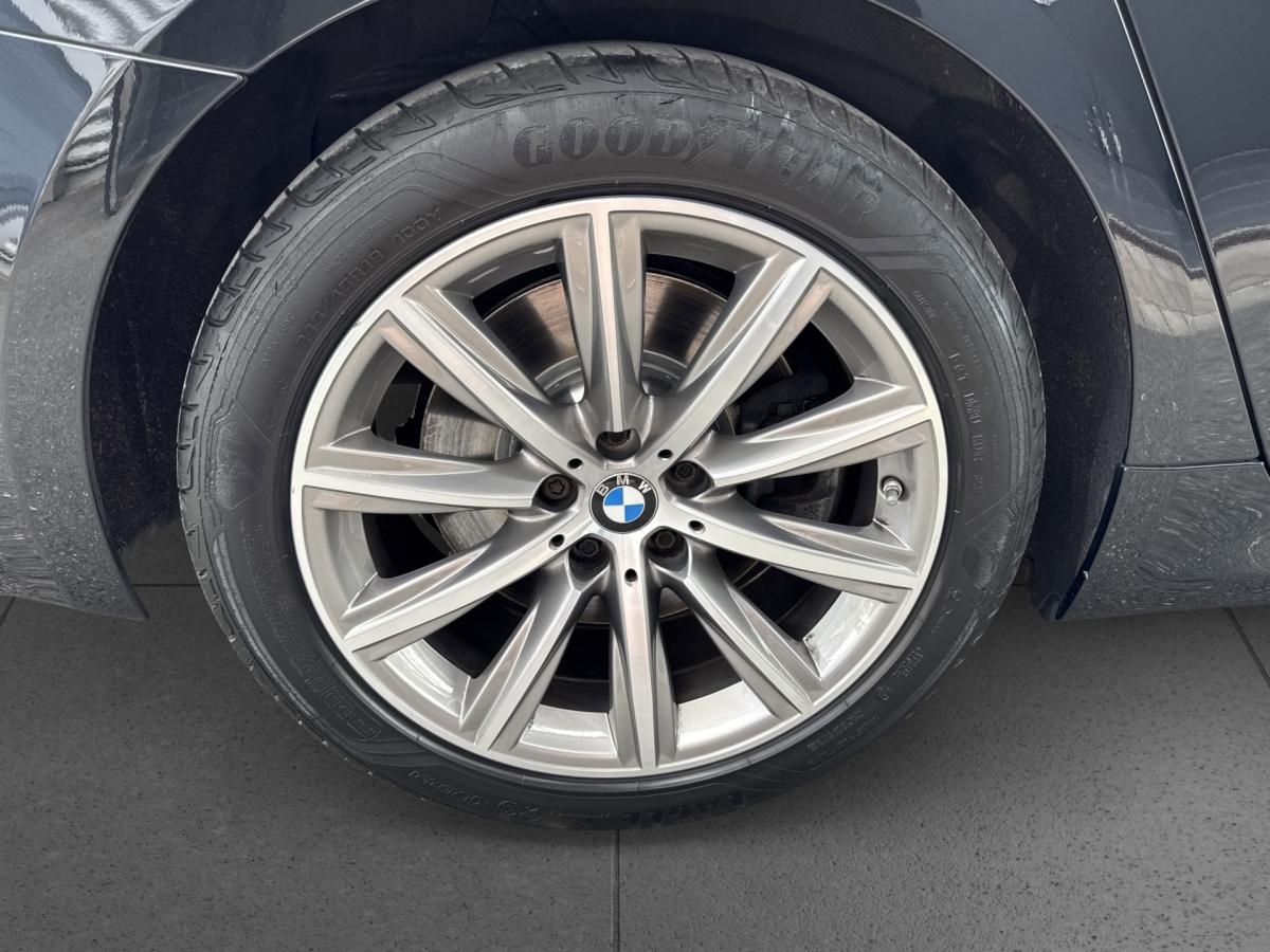 Originalaufnahme des Fahrzeugs Originalaufnahme des Fahrzeugs