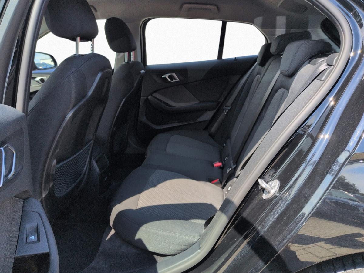 Originalaufnahme des Fahrzeugs Originalaufnahme des Fahrzeugs