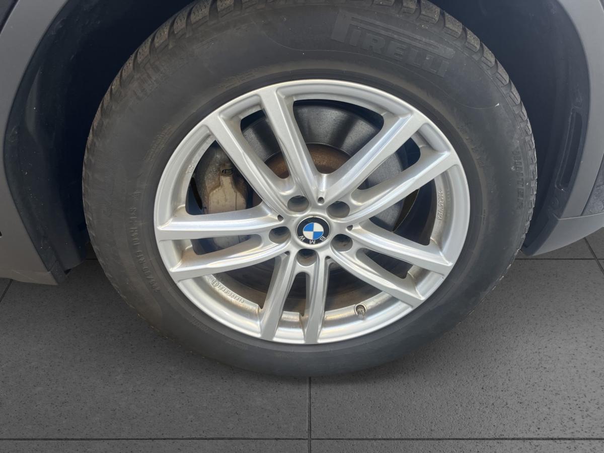 Originalaufnahme des Fahrzeugs Originalaufnahme des Fahrzeugs