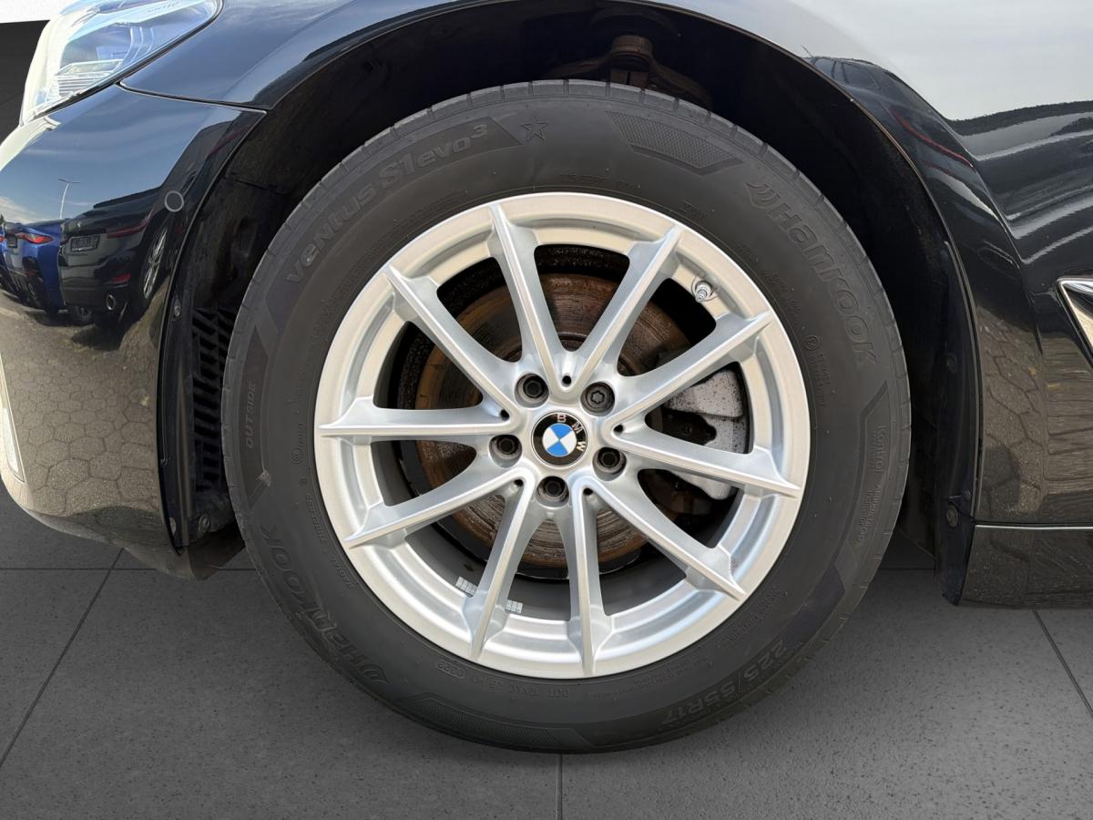 Originalaufnahme des Fahrzeugs Originalaufnahme des Fahrzeugs