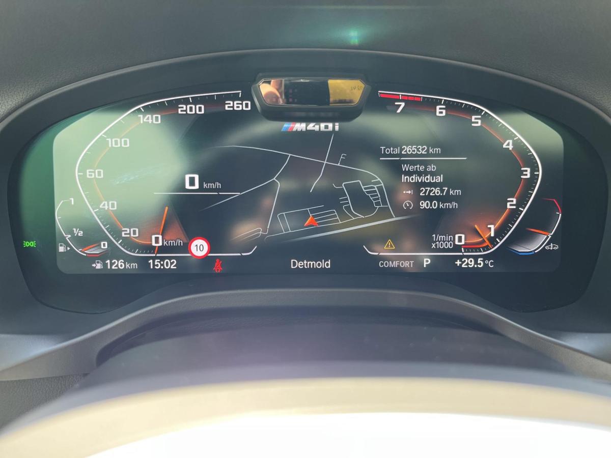 Originalaufnahme des Fahrzeugs Originalaufnahme des Fahrzeugs