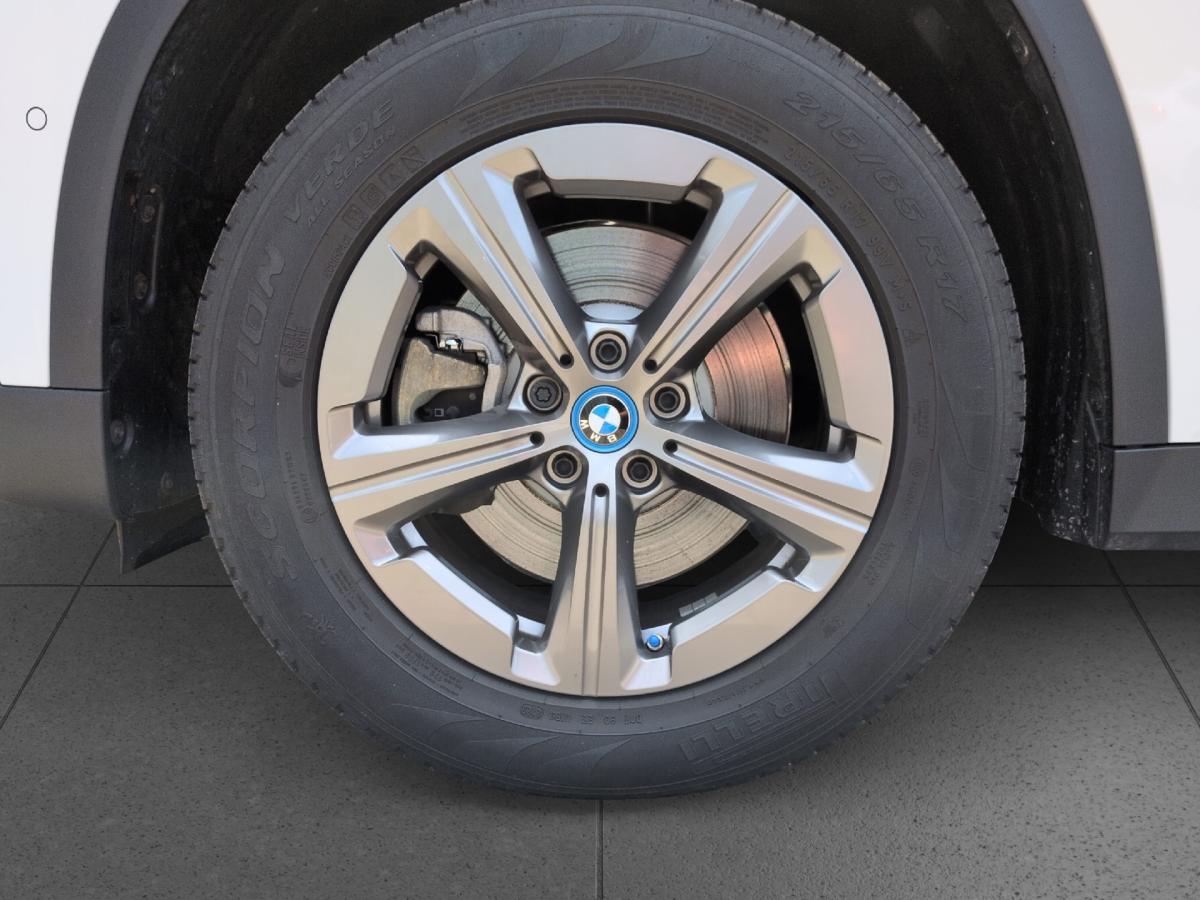 Originalaufnahme des Fahrzeugs Originalaufnahme des Fahrzeugs
