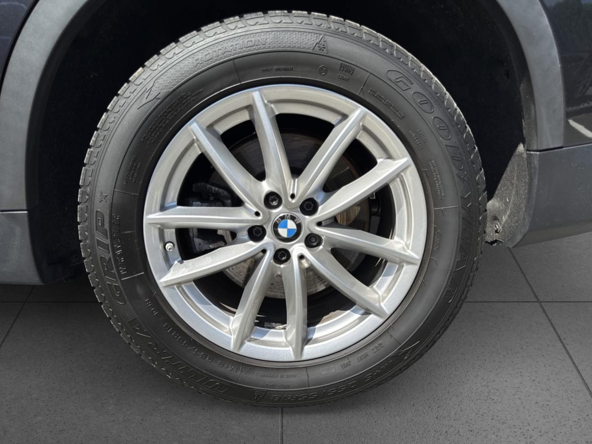 Originalaufnahme des Fahrzeugs Originalaufnahme des Fahrzeugs