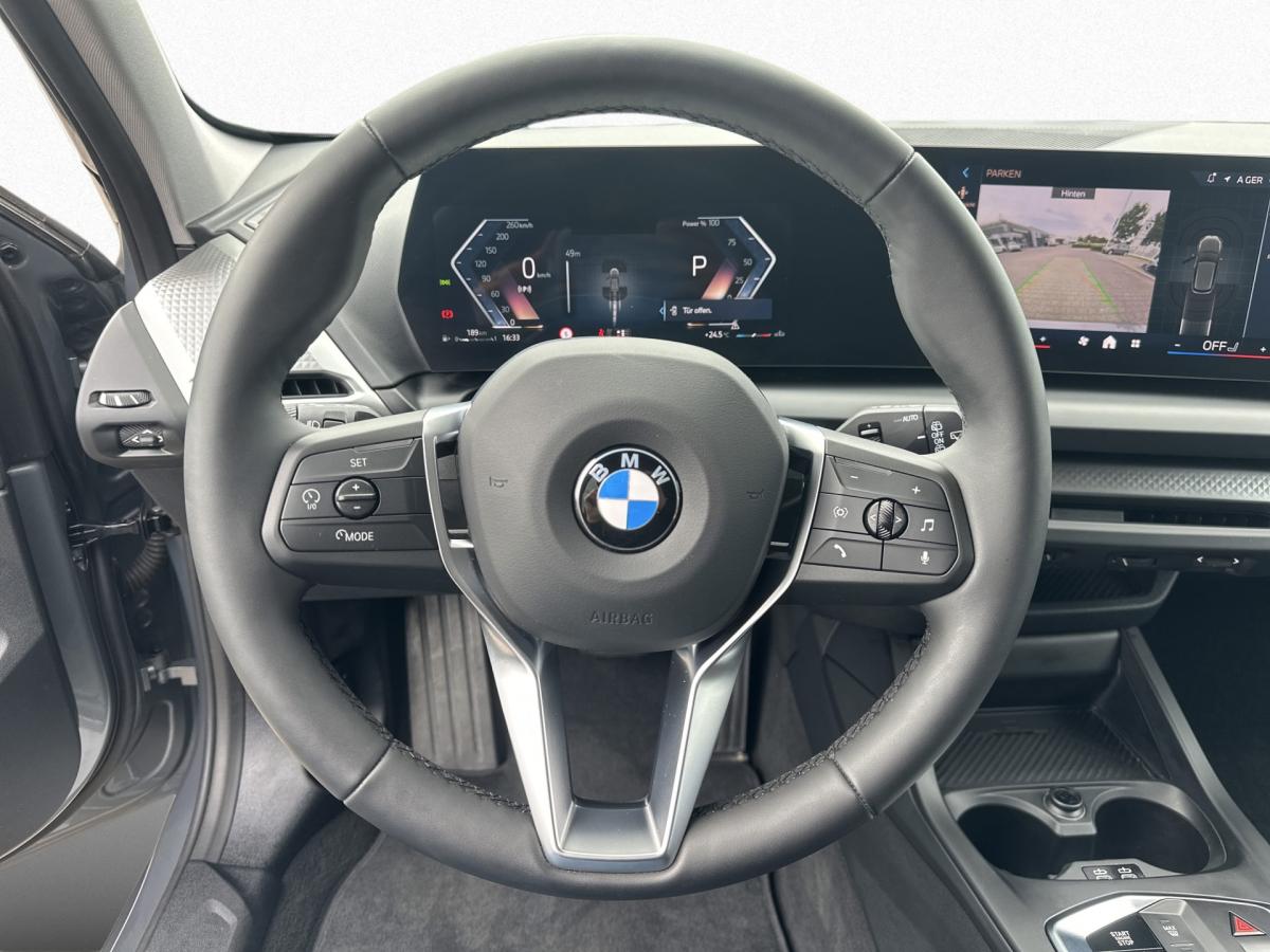 Originalaufnahme des Fahrzeugs Originalaufnahme des Fahrzeugs