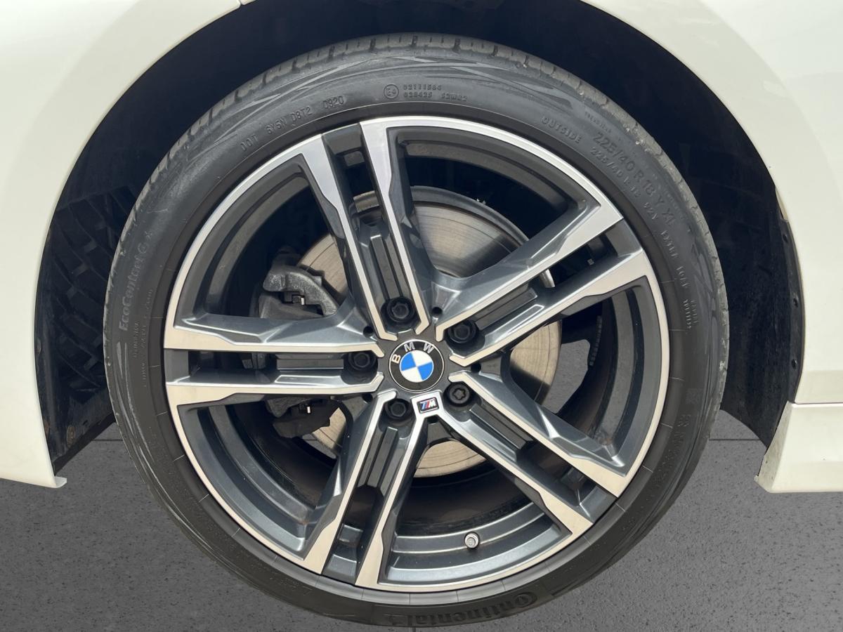 Originalaufnahme des Fahrzeugs Originalaufnahme des Fahrzeugs
