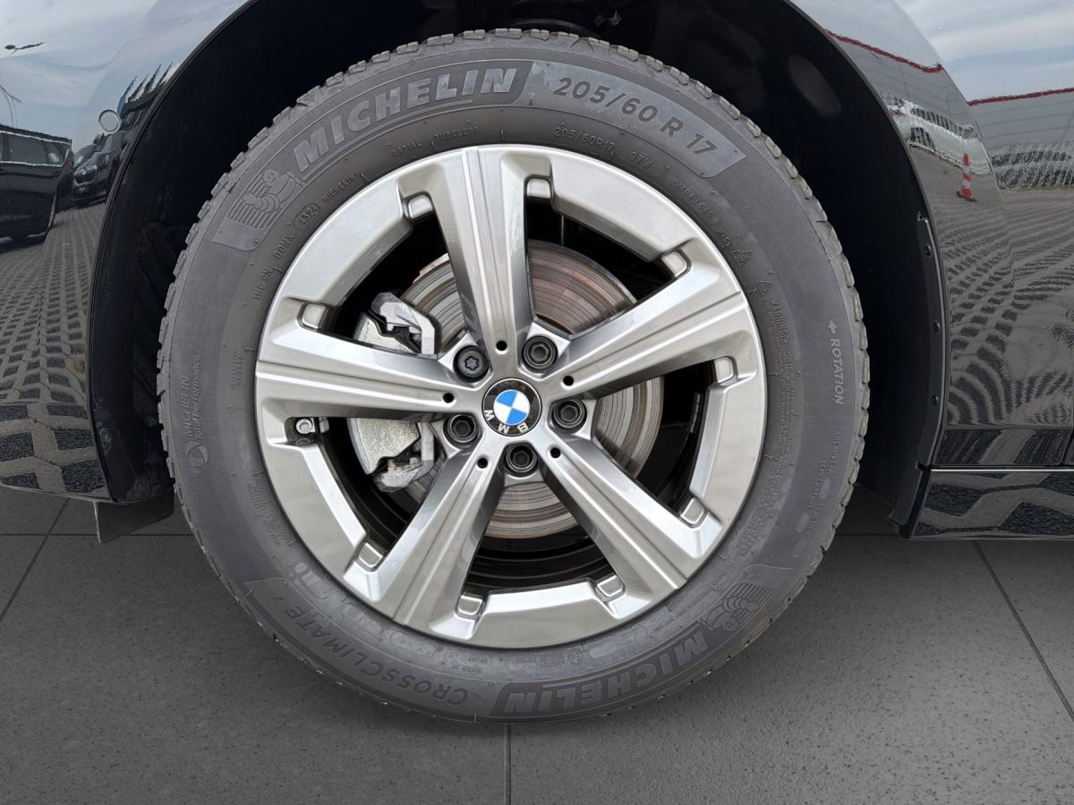 Originalaufnahme des Fahrzeugs Originalaufnahme des Fahrzeugs