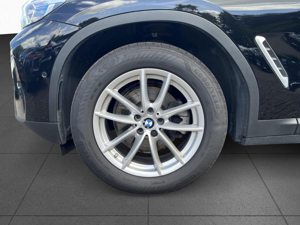 Originalaufnahme des Fahrzeugs Originalaufnahme des Fahrzeugs