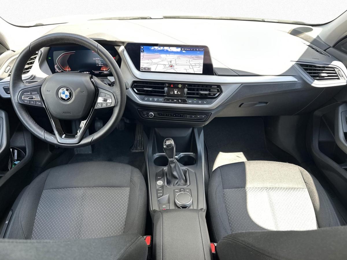 Originalaufnahme des Fahrzeugs Originalaufnahme des Fahrzeugs