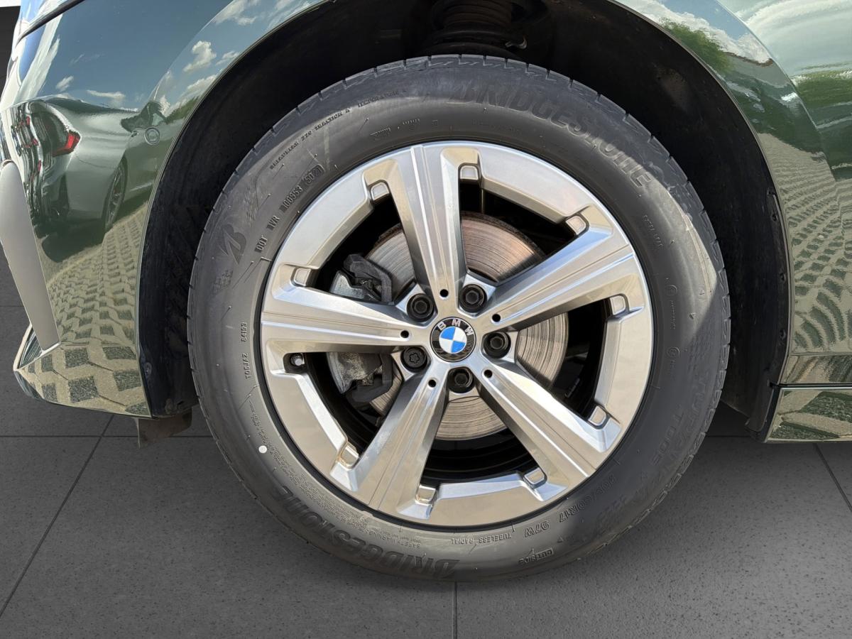 Originalaufnahme des Fahrzeugs Originalaufnahme des Fahrzeugs