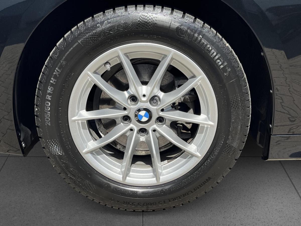 Originalaufnahme des Fahrzeugs Originalaufnahme des Fahrzeugs