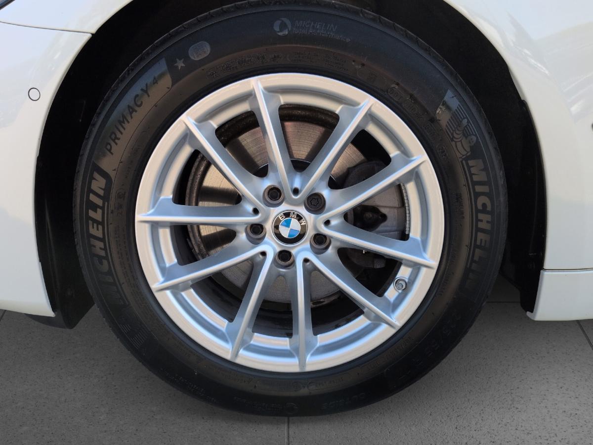 Originalaufnahme des Fahrzeugs Originalaufnahme des Fahrzeugs