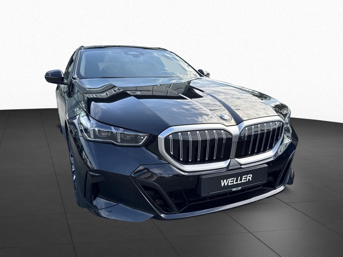 BMW 520d xDrive Touring Originalaufnahme