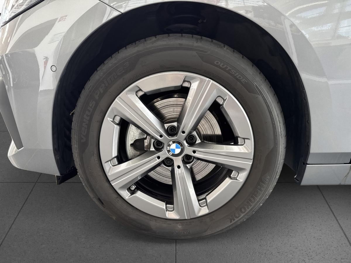 Originalaufnahme des Fahrzeugs Originalaufnahme des Fahrzeugs