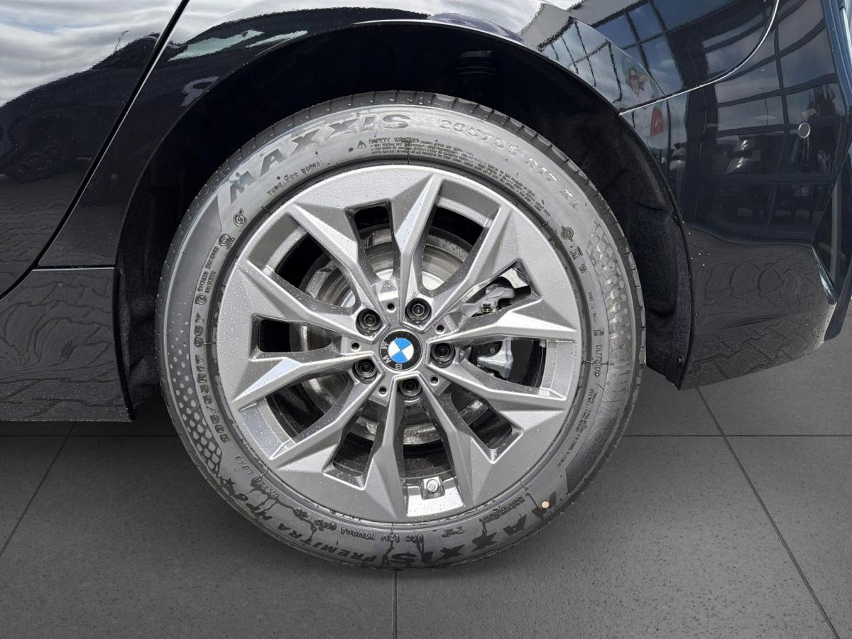 Originalaufnahme des Fahrzeugs Originalaufnahme des Fahrzeugs
