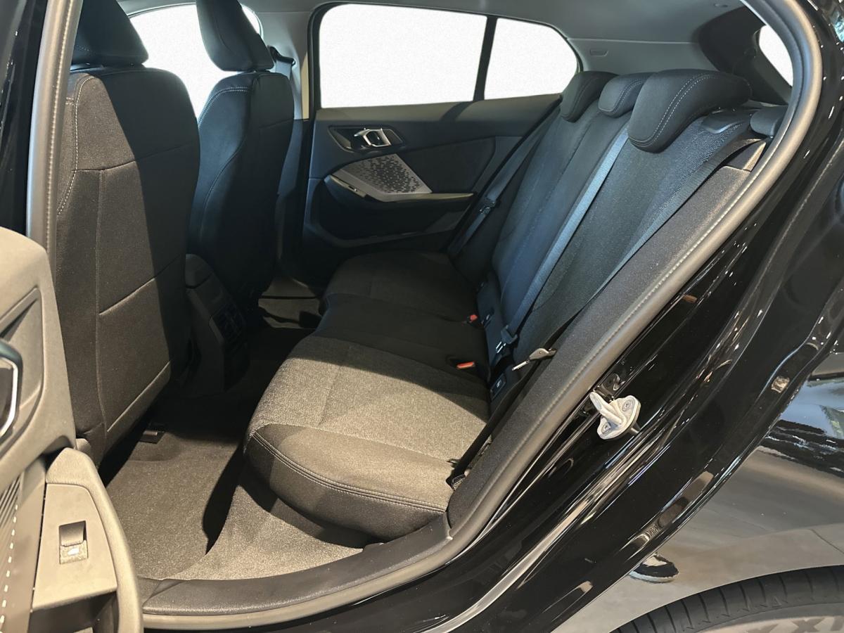Originalaufnahme des Fahrzeugs Originalaufnahme des Fahrzeugs