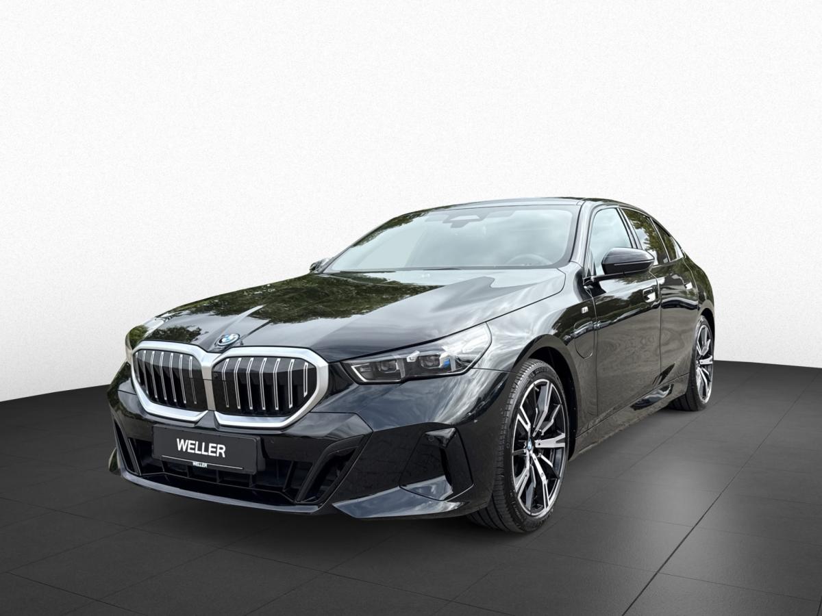 BMW 550e xDrive Limousine Originalaufnahme BMW 550e xDrive Limousine Originalaufnahme