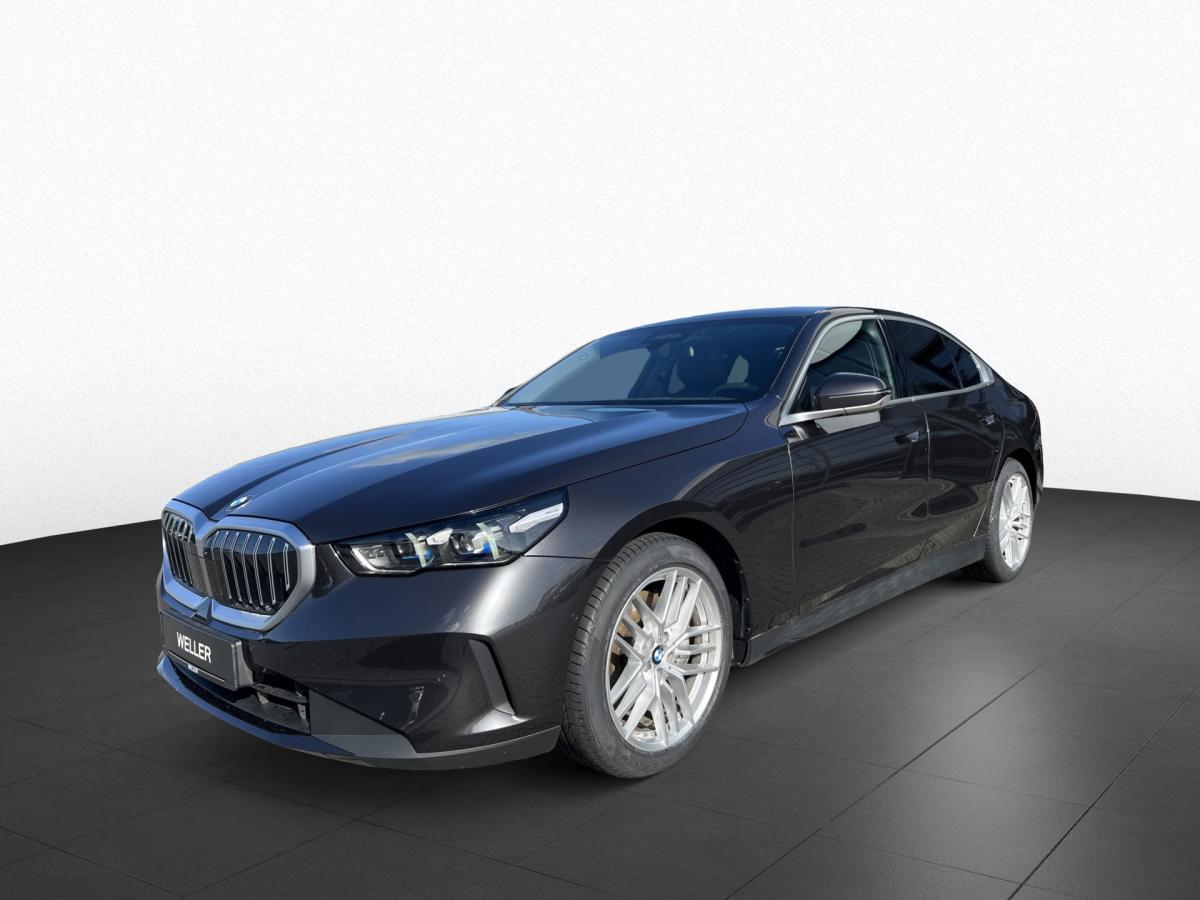BMW 540d xDrive Limousine Originalaufnahme BMW 540d xDrive Limousine Originalaufnahme
