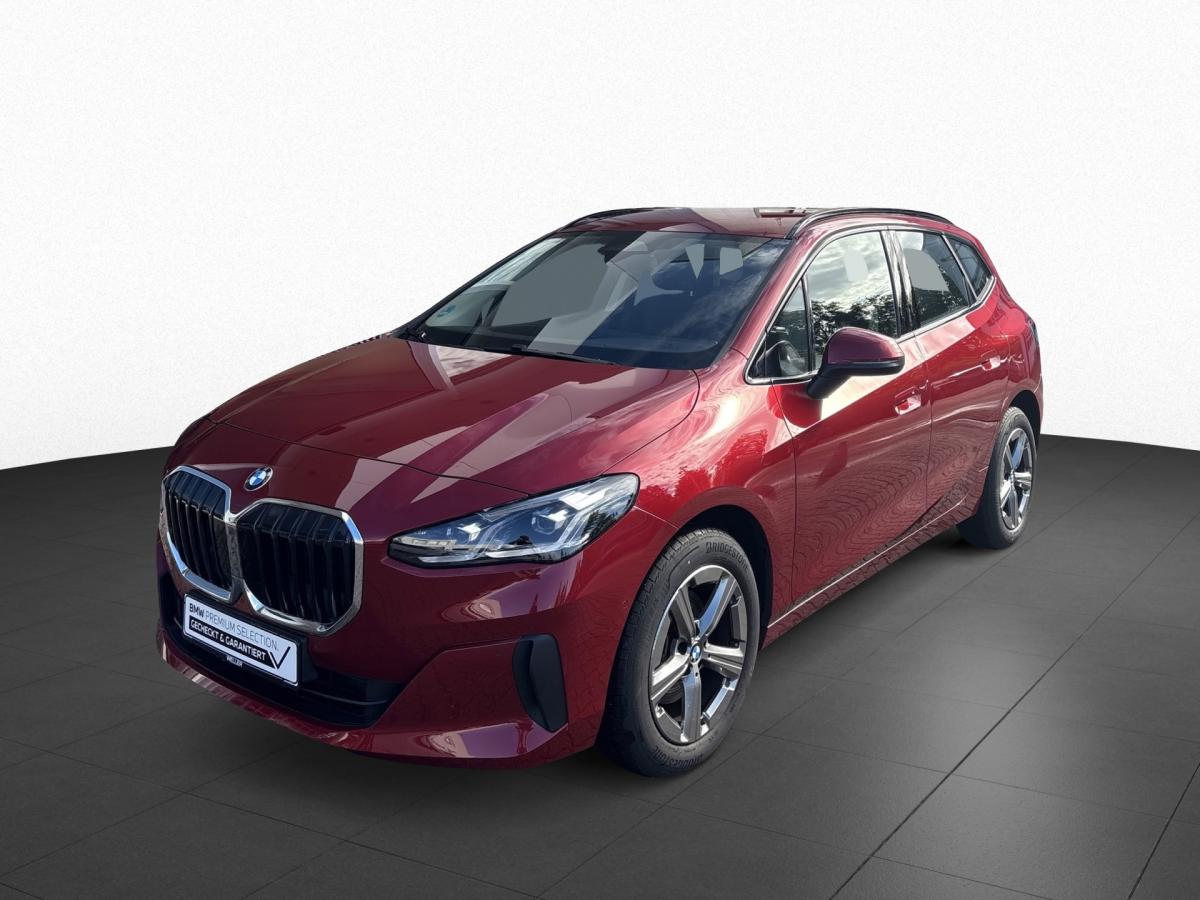 BMW 220i Active Tourer Originalaufnahme