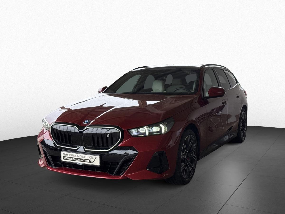BMW i5 eDrive40 Touring Originalaufnahme