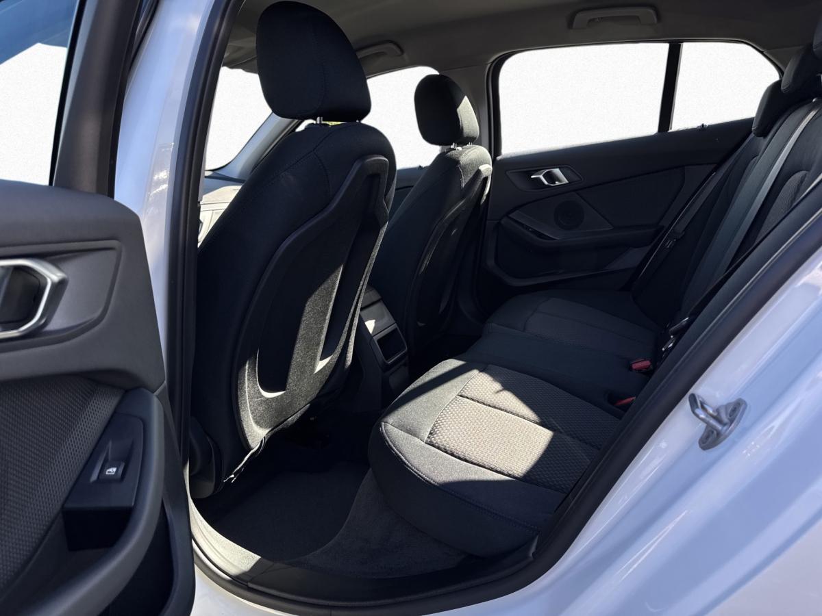 Originalaufnahme des Fahrzeugs Originalaufnahme des Fahrzeugs