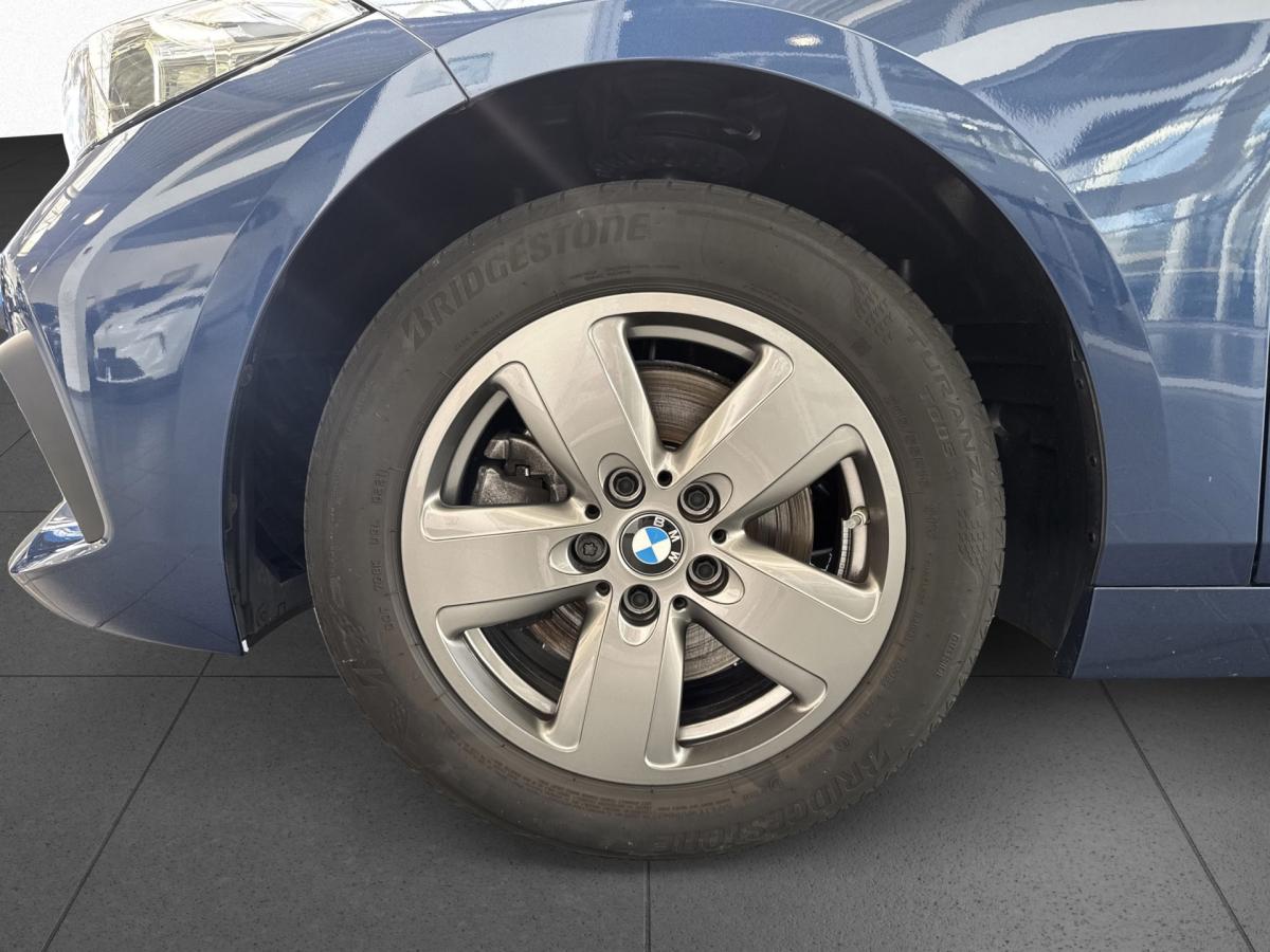 Originalaufnahme des Fahrzeugs Originalaufnahme des Fahrzeugs