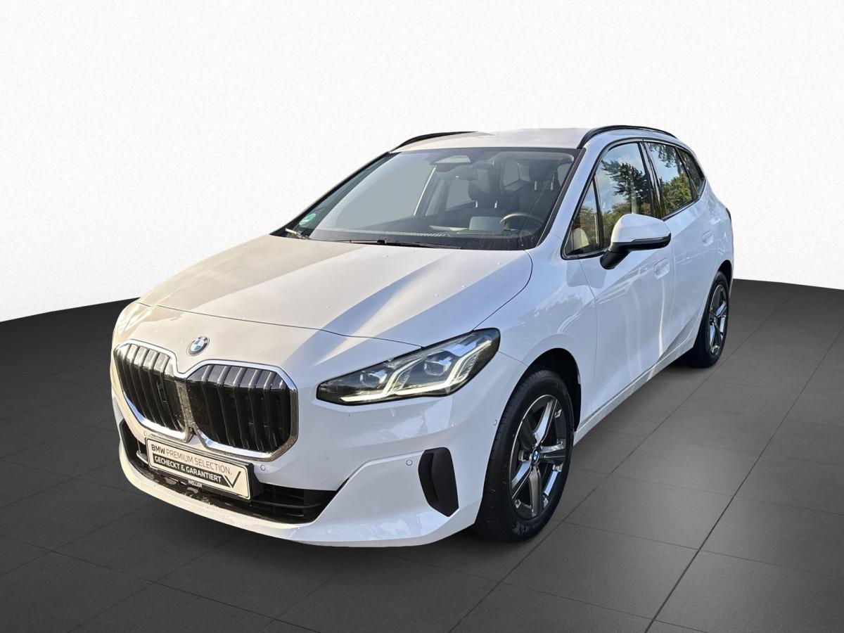 BMW 220i Active Tourer Originalaufnahme BMW 220i Active Tourer Originalaufnahme
