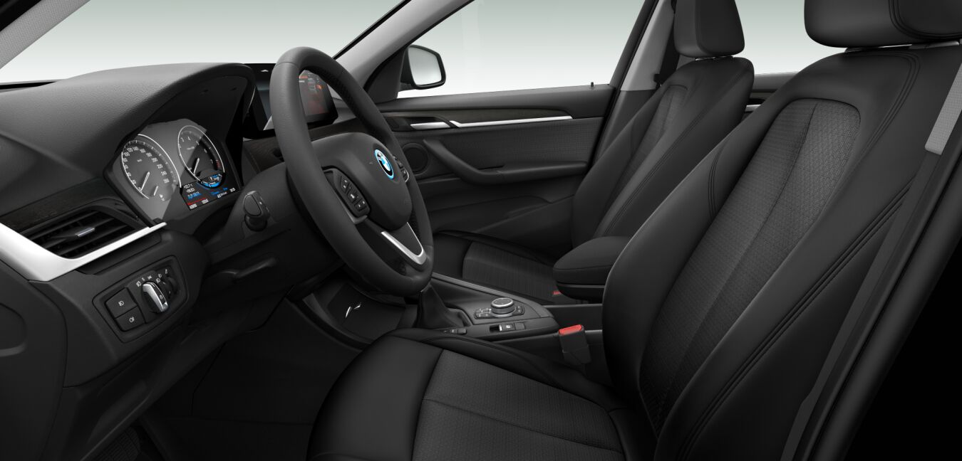 BMW BMW X im Innenraum seitlich BMW BMW X im Innenraum seitlich