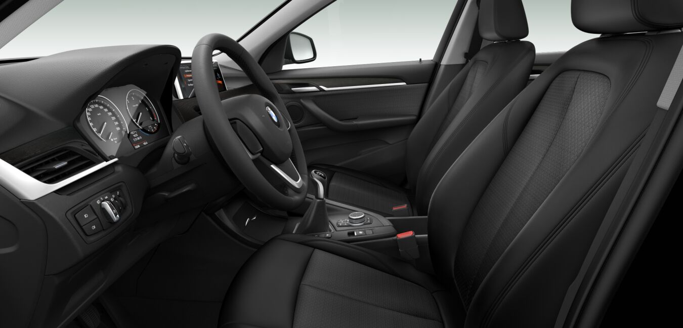 BMW BMW X im Innenraum seitlich BMW BMW X im Innenraum seitlich