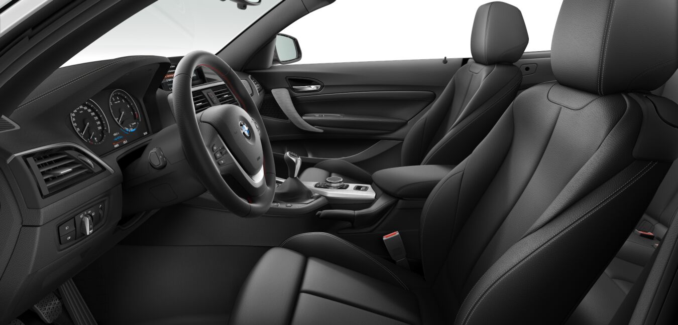 BMW BMW 2er im Innenraum seitlich