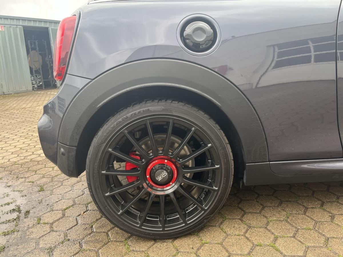 Originalaufnahme des Fahrzeugs