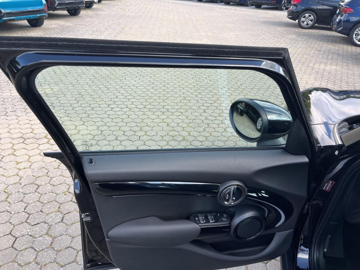 Originalaufnahme des Fahrzeugs