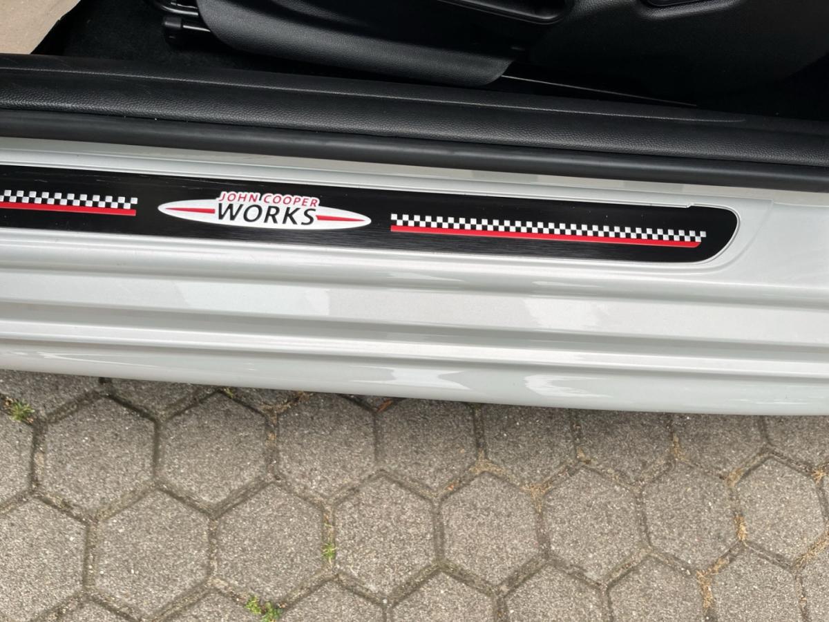 Originalaufnahme des Fahrzeugs Originalaufnahme des Fahrzeugs