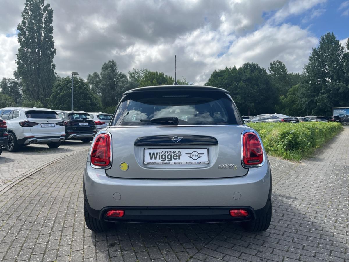 Originalaufnahme des Fahrzeugs