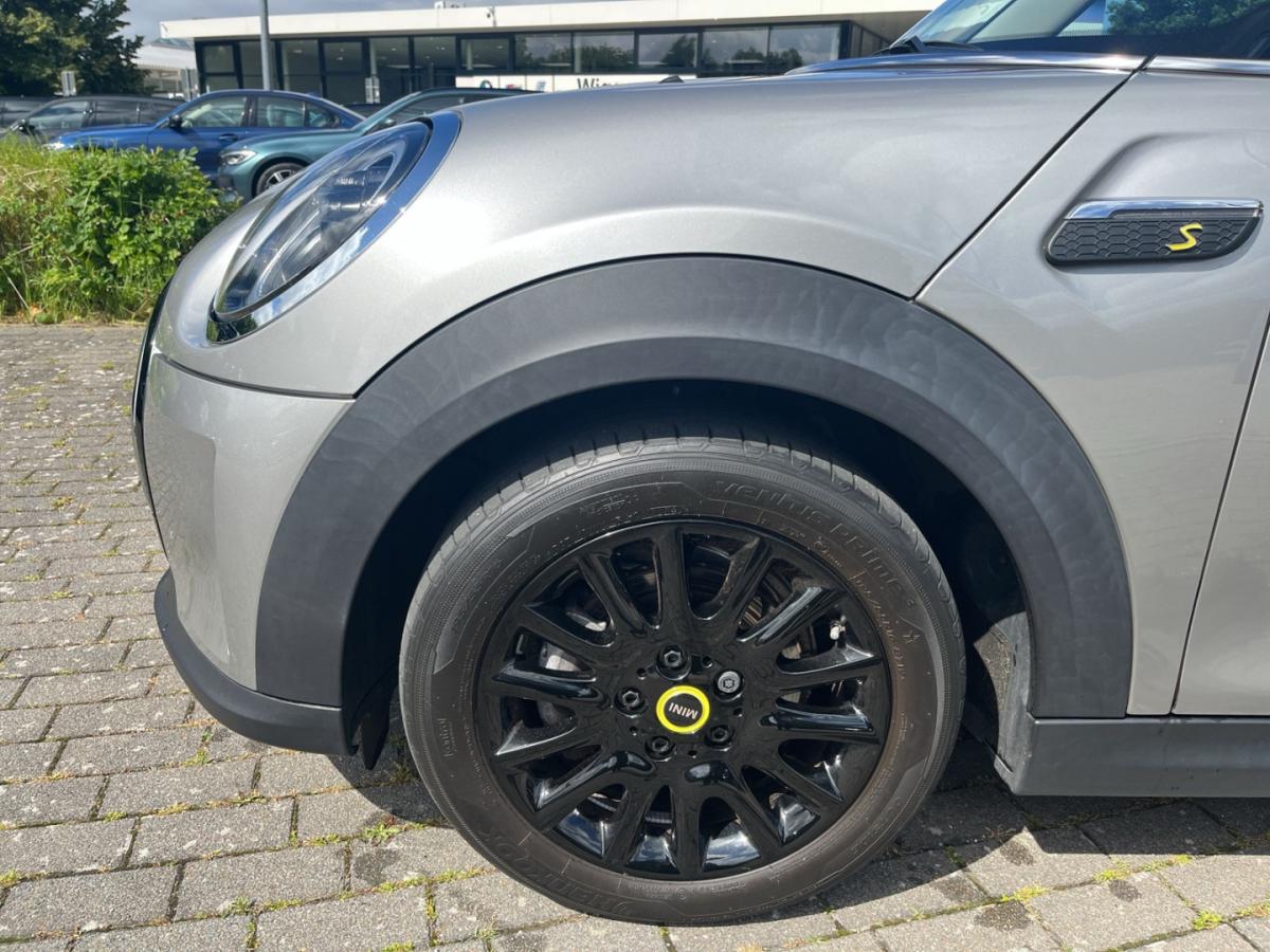 Originalaufnahme des Fahrzeugs