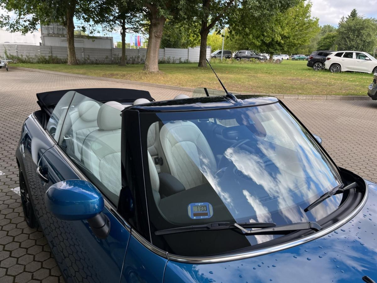 Originalaufnahme des Fahrzeugs Originalaufnahme des Fahrzeugs