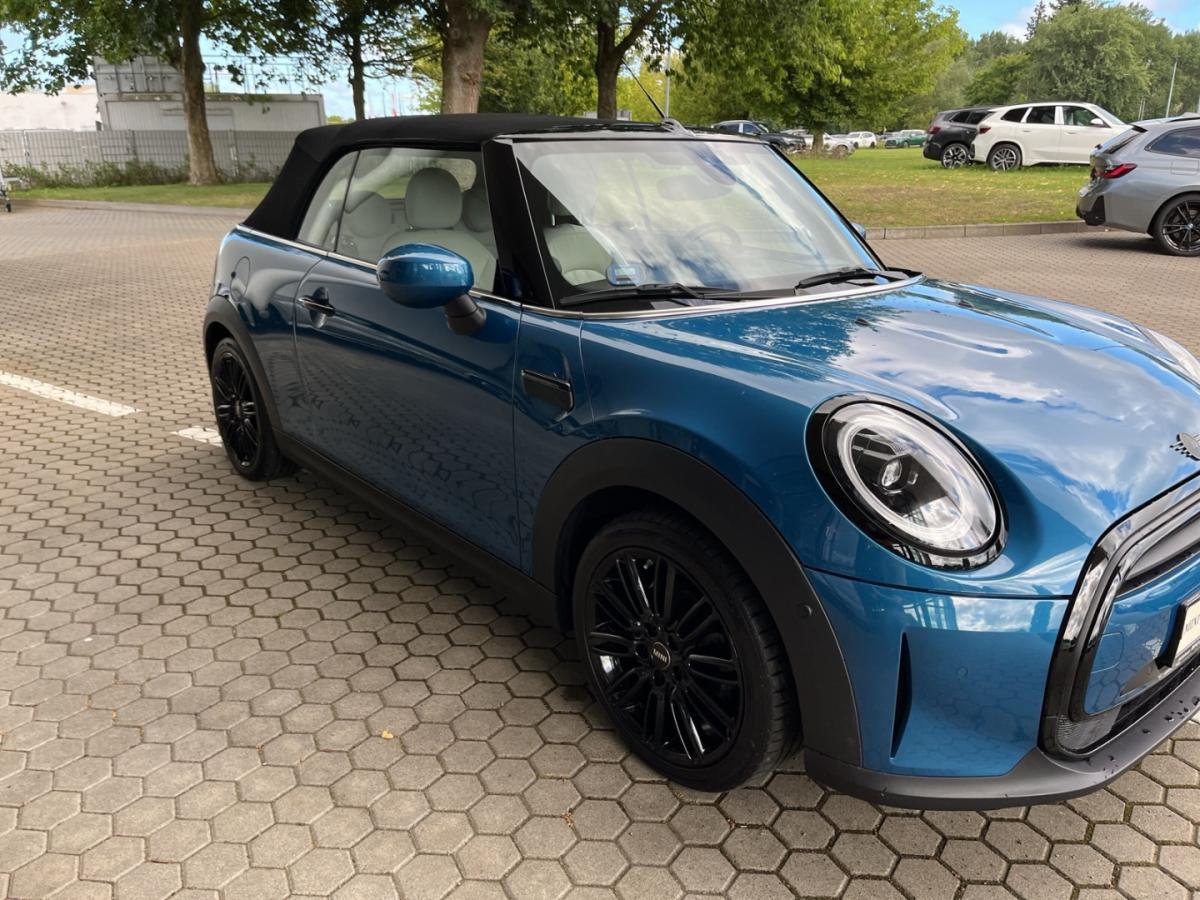Originalaufnahme des Fahrzeugs Originalaufnahme des Fahrzeugs